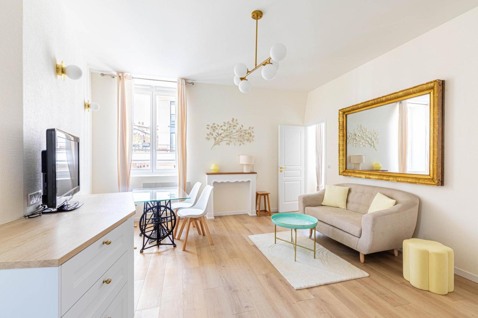 Guestready - Apt Moderne - Direct Champs Elysees Apartment Clichy Exterior photo